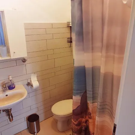 House Apartment *